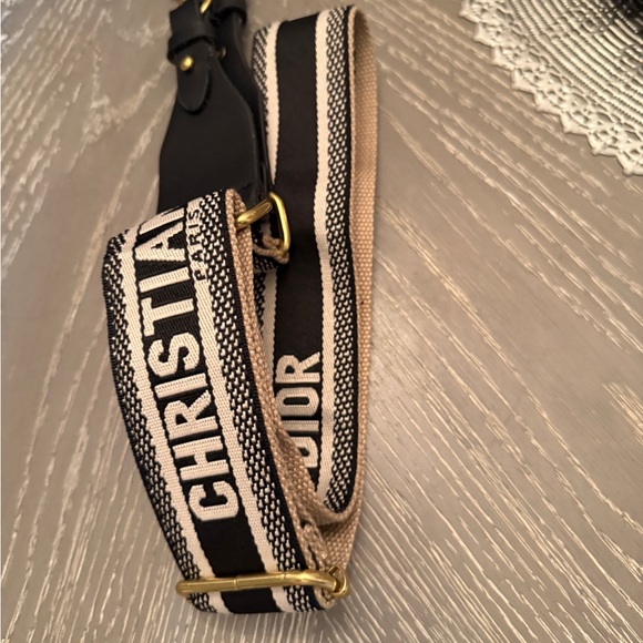 Christian Dior Black and Tan Strap - Picture 4 of 5
